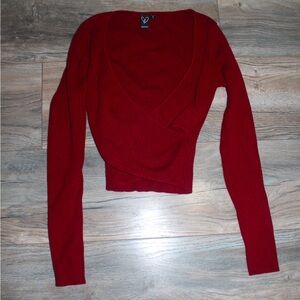 Red Windsor cross Sweater